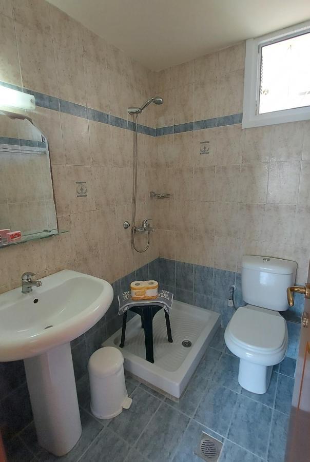 סיווירי Hotel Kassandros מראה חיצוני תמונה