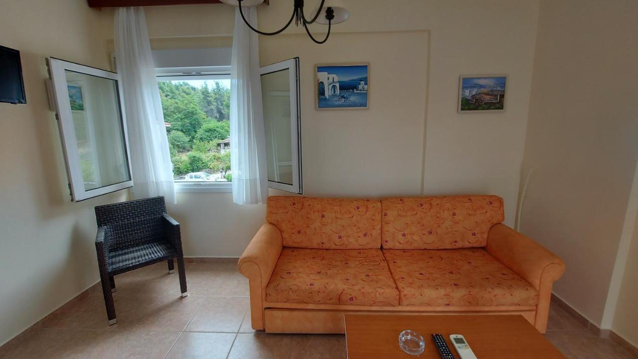 סיווירי Hotel Kassandros מראה חיצוני תמונה
